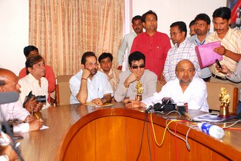 2 [L to R] Chairman, Mr Devendra Khandelwal, Mukhtar Abbas Naqvi, Jitendra & Sameer Interviewed by